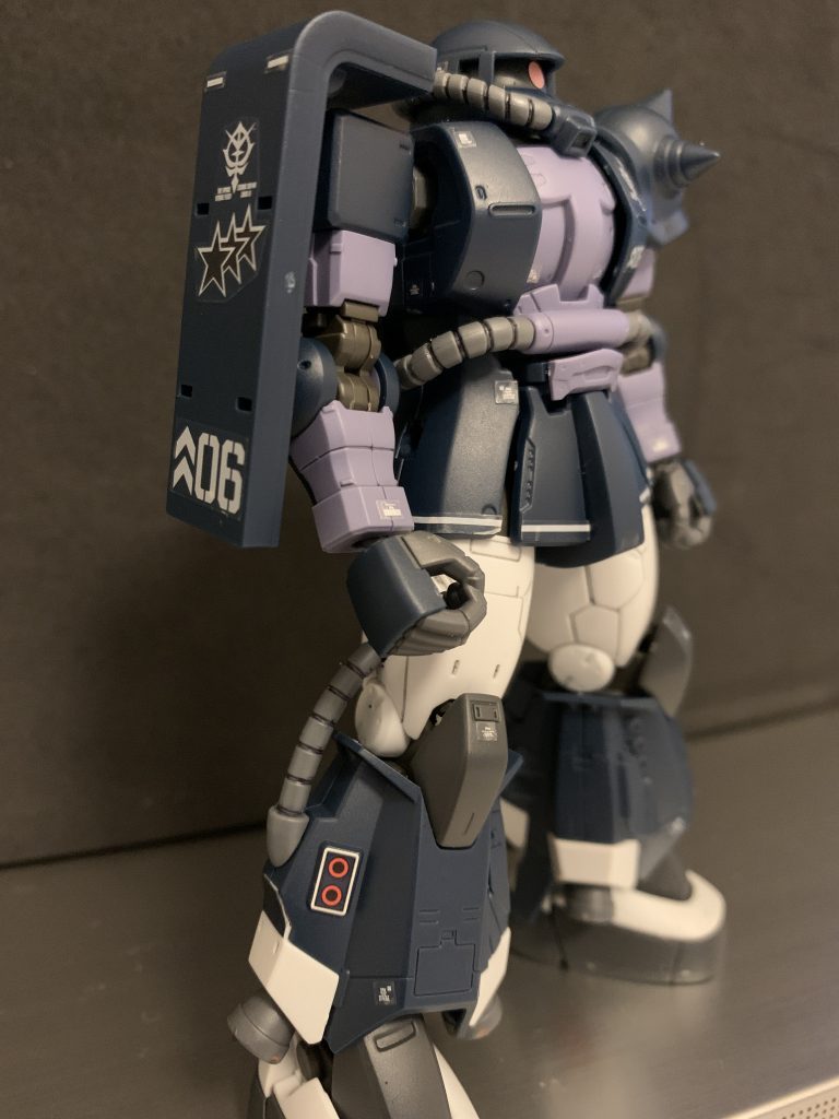 HG ザクII 高機動型 オリジン 黒い三連星｜uni_corn_gさんのガンプラ 