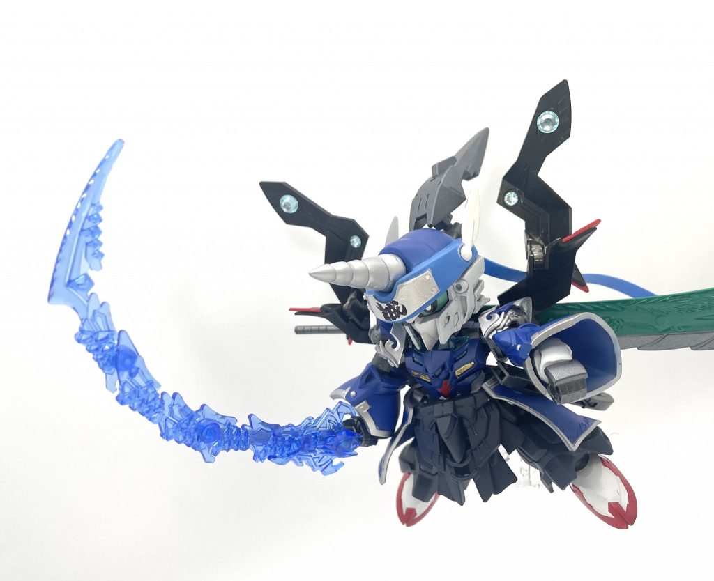 「遊びでやっているのではないっ!!」人々の想いを身体を通し刀へ伝え、オーラで切り裂く必殺技、誠刀斬。