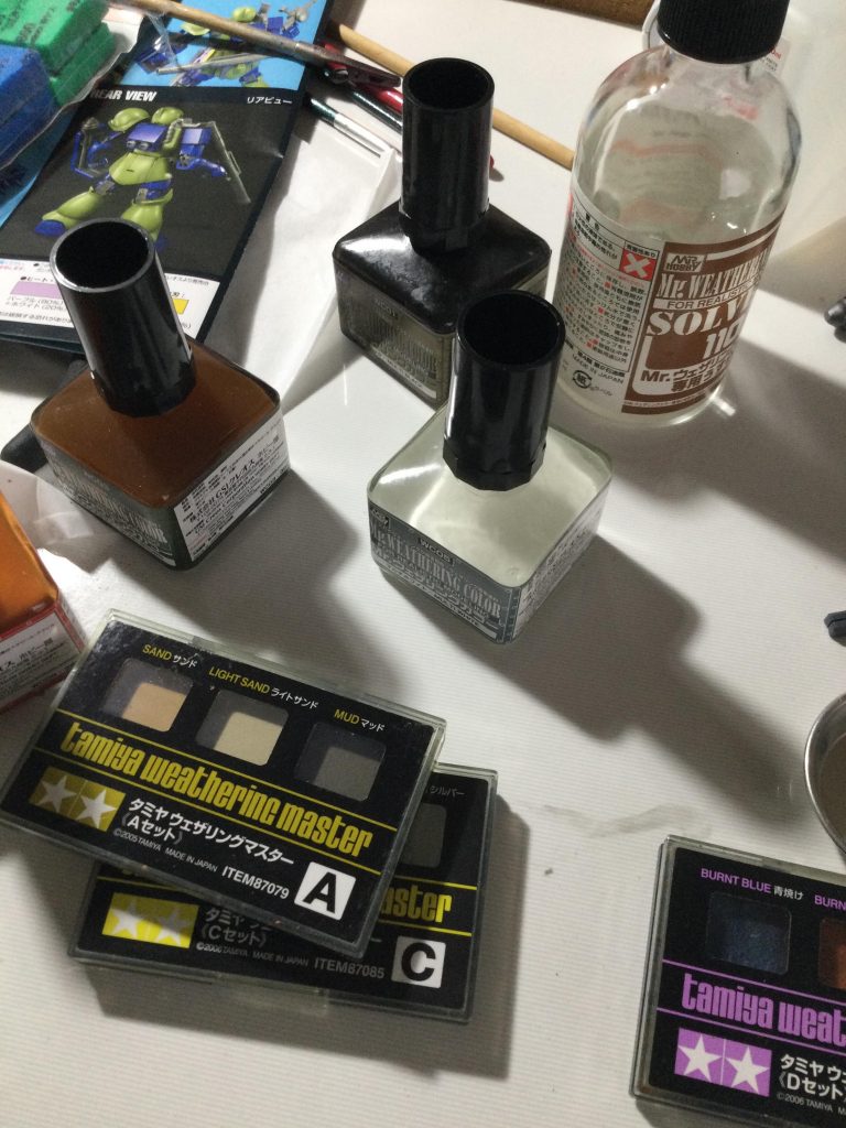 ウェザリングマスター並びにウェザリングカラーも多数使用