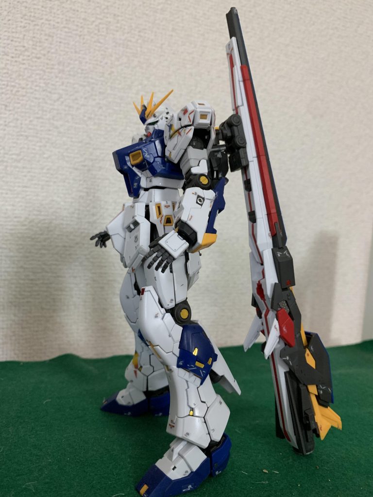 大多数の方が思っているであろう、通常のフィンファンネルが良かったよね。だって後ろの武装って転倒防止用のただの　つっかえ棒　ですよn…（文字が滲んで読めない）