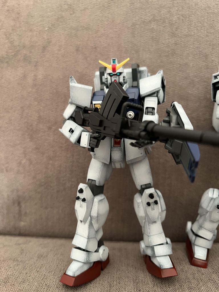 陸戦型ガンダム–4枚目/制作者：takenocoon