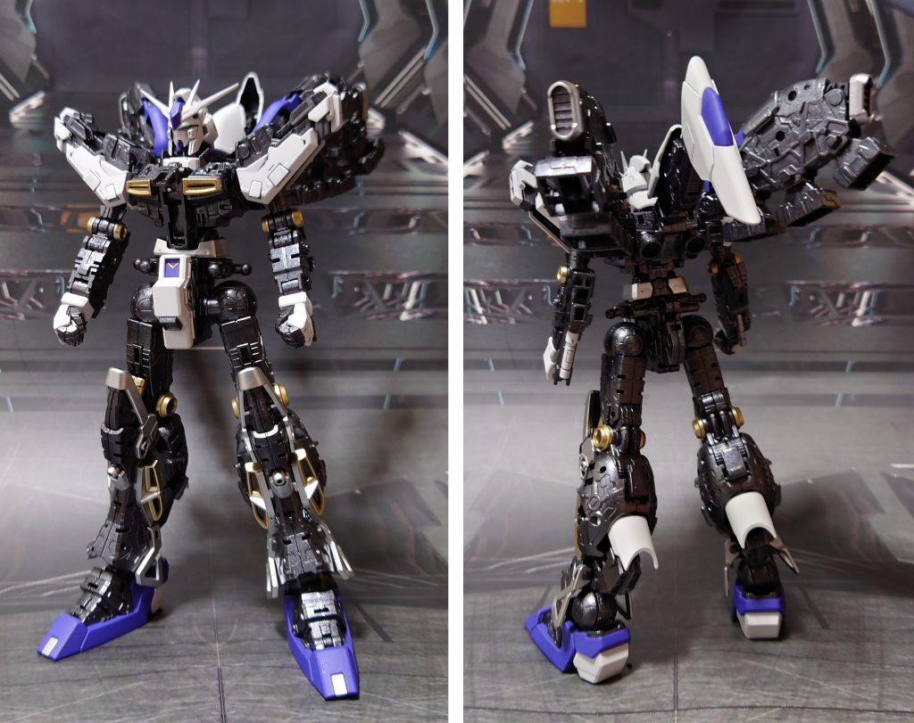 フレーム状態の前後ろ。フレームは黒サフ→ガンメタリック→光沢トップコート。