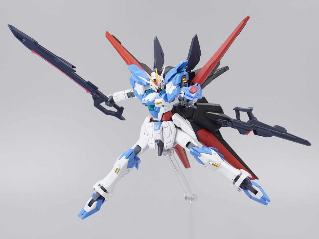 ガンダムヘリオストリニティ–5枚目/制作者：@specterying