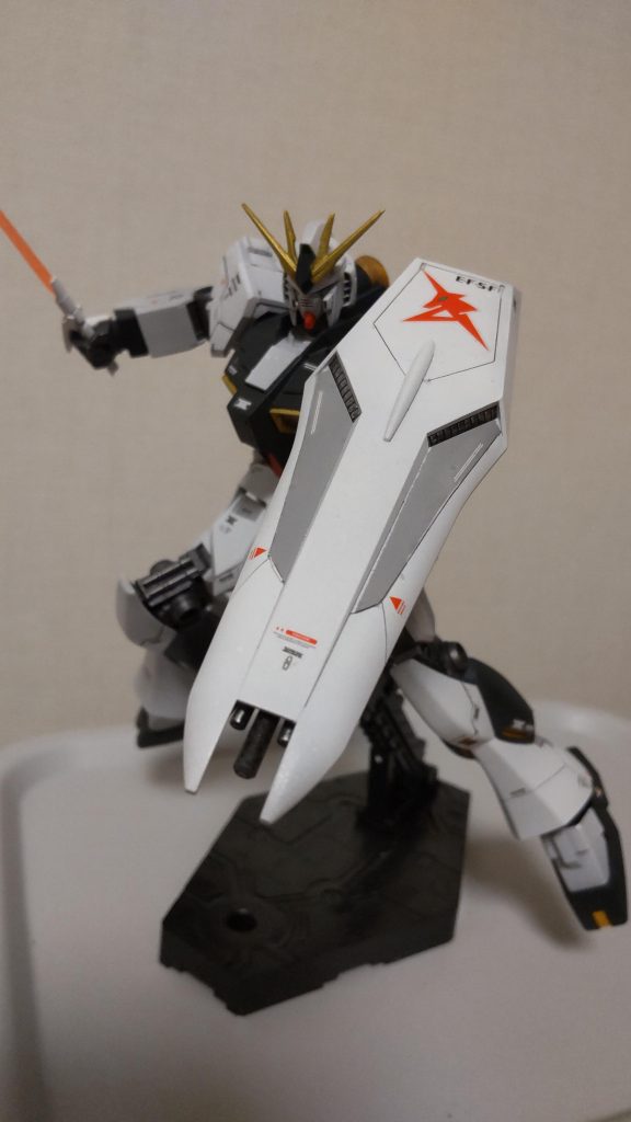 EG νガンダム–4枚目/制作者：snowman91
