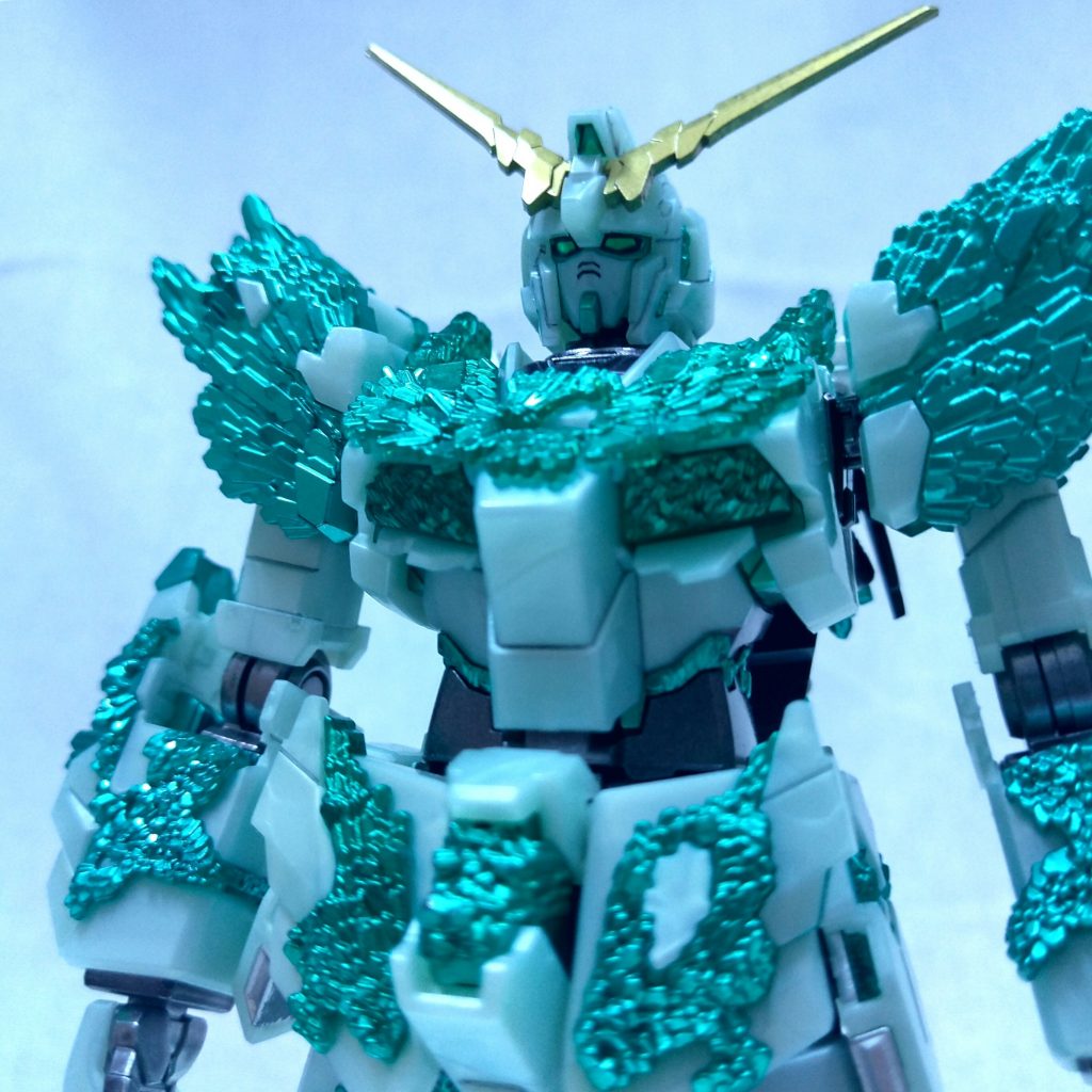HGユニコーンガンダム光の結晶体–5枚目/制作者：あきお