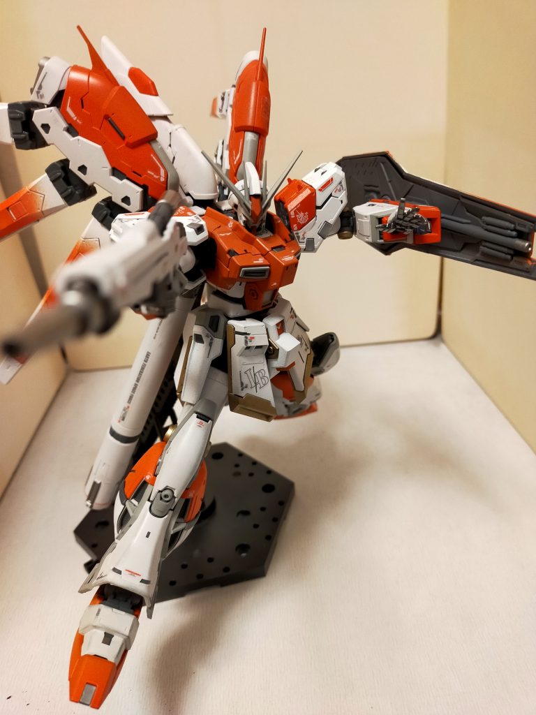 Hi-νガンダム–5枚目/制作者：マッサン