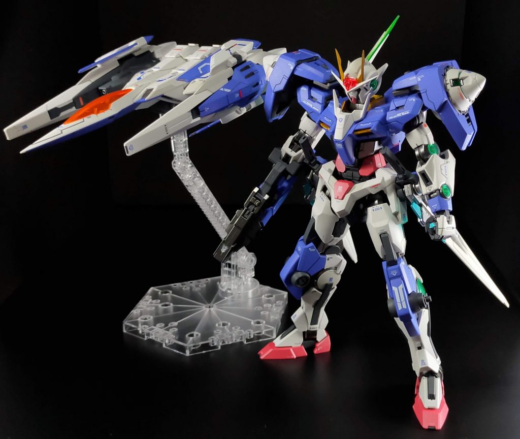 最後にオーライザーとのペアショットを。オーライザーも支援メカと言えどもしっかり作りごたえがあって、１キットで２機分作っているような感覚が得られました。しかも合体して余剰パーツもほとんど出ないというのが素晴らしい。とても満足感の高いキットでした。■カラーレシピ・フレーム：メカサフスーパーヘビィ、スターブライトアイアン・外装ホワイト：クールホワイト＋ニュートラルグレーI・外装ライトグレー：ニュートラルグレーI＋II・外装ブルー：ブライトロイヤルブルー＋コバルトバイオレット＋蛍光ピンク少々・外装イエロー：スターブライトゴールド・外装レッド：クリムゾンレッド＋ダイアモンドシルバー・クリアパーツ：蛍光イエローグリーン＋ダイアモンドシルバー・トップコート：EXフラットクリアープレミアム