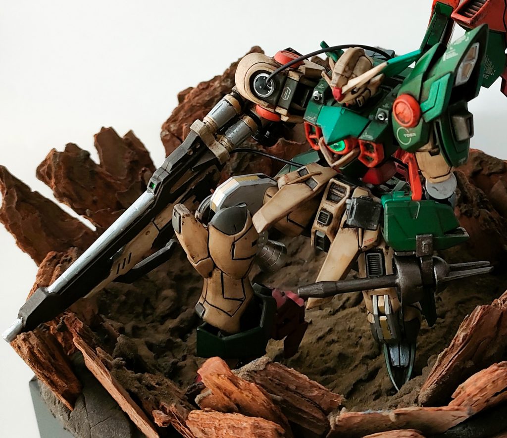 表題の元ネタ、ビルドファイターズ15話っぽいポーズで。本編とは異なる世界線だと思って頂ければ…