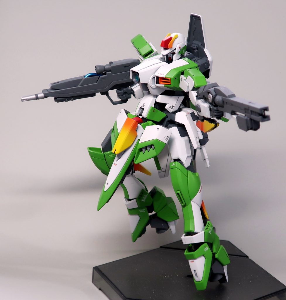 レールキャノンも携行可能