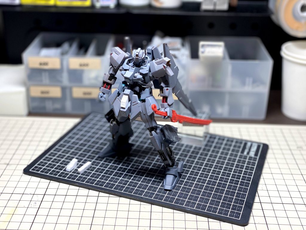 サフで全体を統一させバランス確認の写真です。