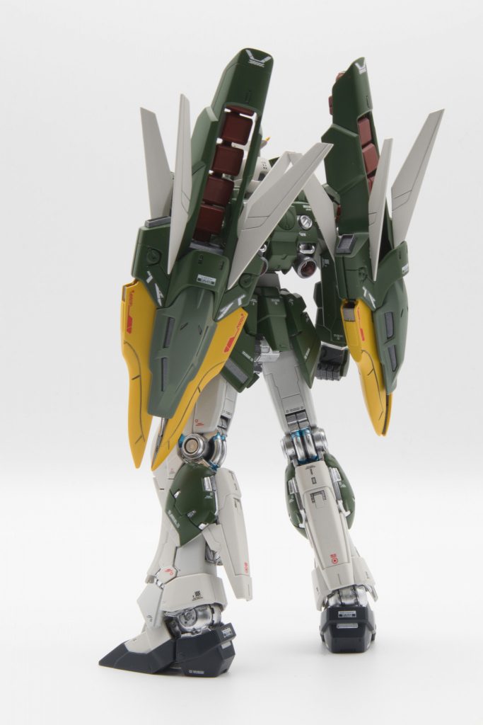 MG アルトロンガンダム–4枚目/制作者：HerGrayMetal