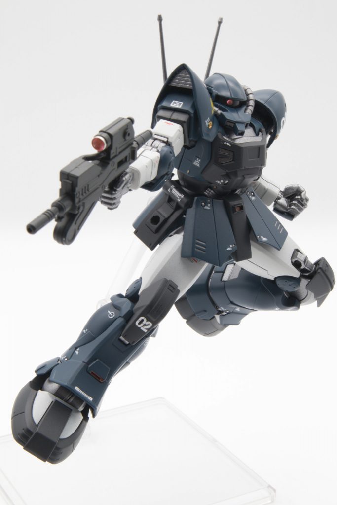 武器は四連装マシンガンとか大型ヒート・ホークも付属してますが、本体が完成すると武器まで作る気力がなくなって、いつも１つしか作りませんｗこれからは武器を先に作ろう。