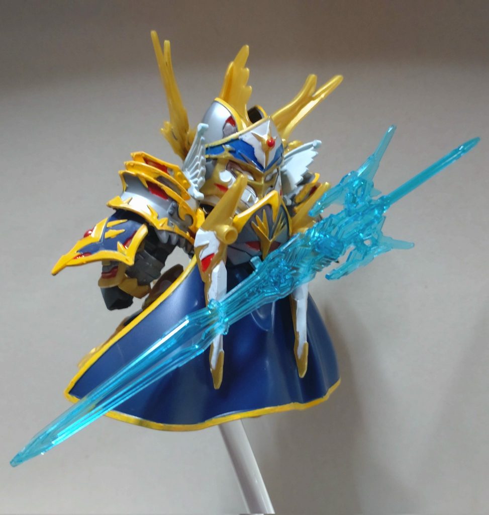 ・背面3mm棒を使って、お手軽に剣を背中にマウント