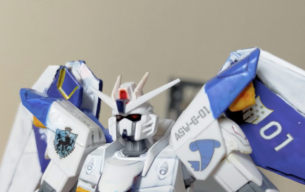 ちなみにバエ…フリーダム君は赤目です。