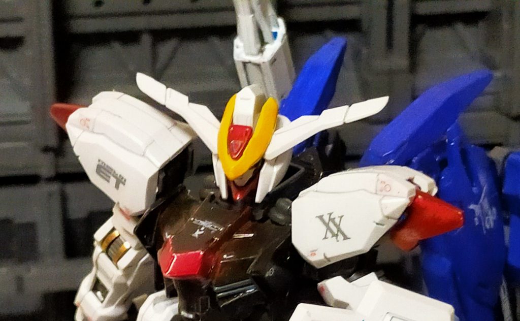 デカールのXXはフリーダムガンダムの型番の1部