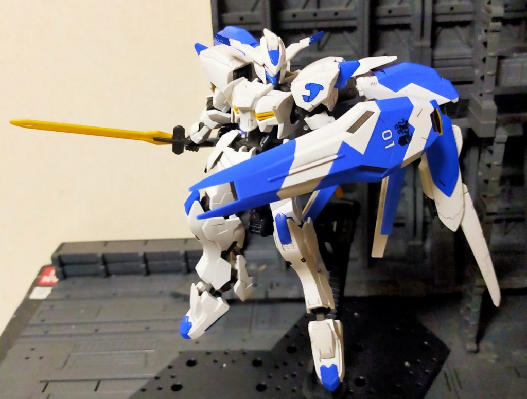 バエルソードも健在。