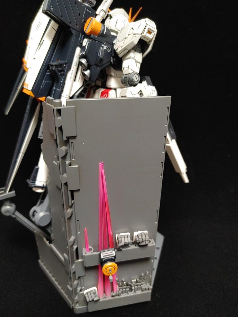 アクションベースの裏に、交換パーツラックを作ってみました。