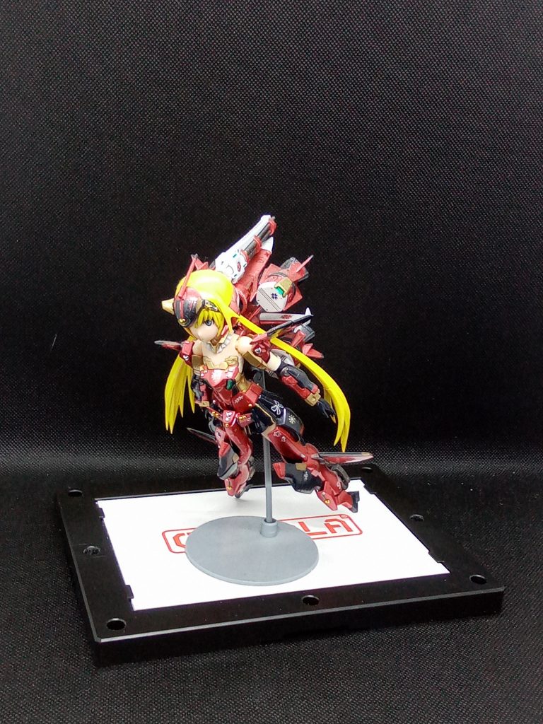 武装を貰ったSさんはガンバレルをあげておきましたダガー本体が余ったので そのうち改造します