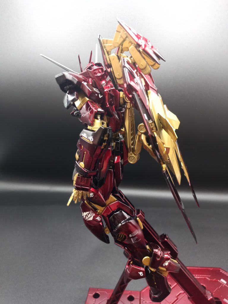 黒がバックのほうが映えた。