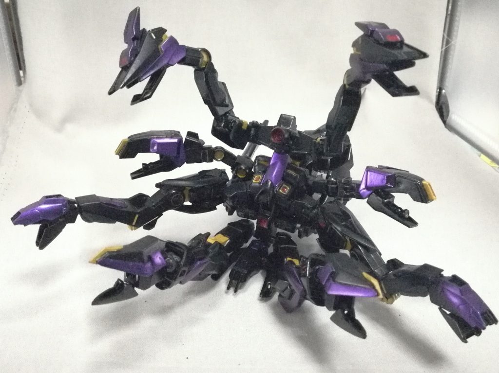 そしてMA形態「ヤマタノオロチ」足はカカトに下顎をつけて頭らしくしました