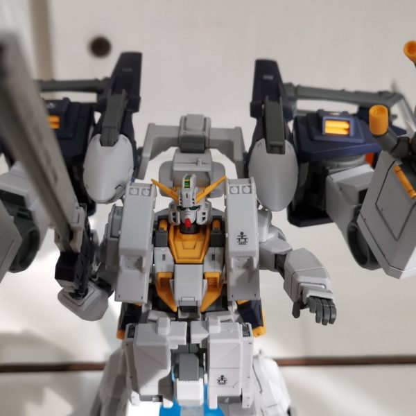 ガンダムTR-1［ヘイズル・アウスラ］ギガンティック・アーム・ユニット装備