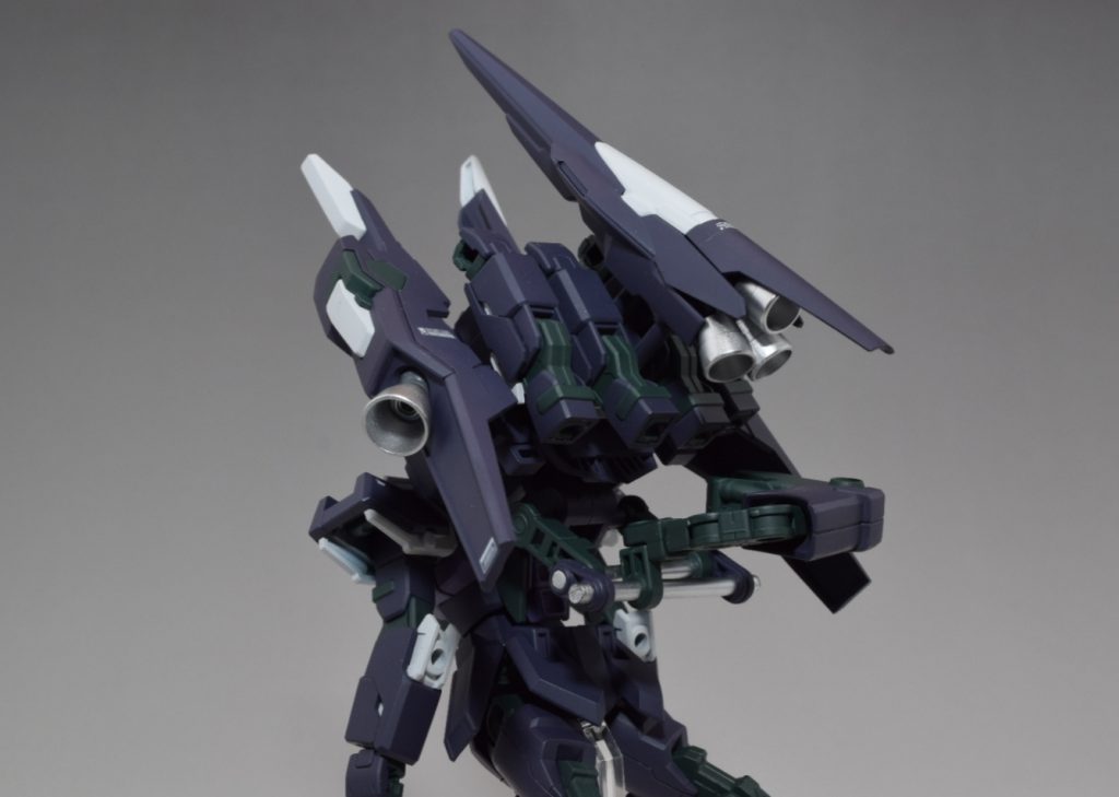 EG ストライクガンダム・サプレッサー–3枚目/制作者:ドス恋マンディブラリス