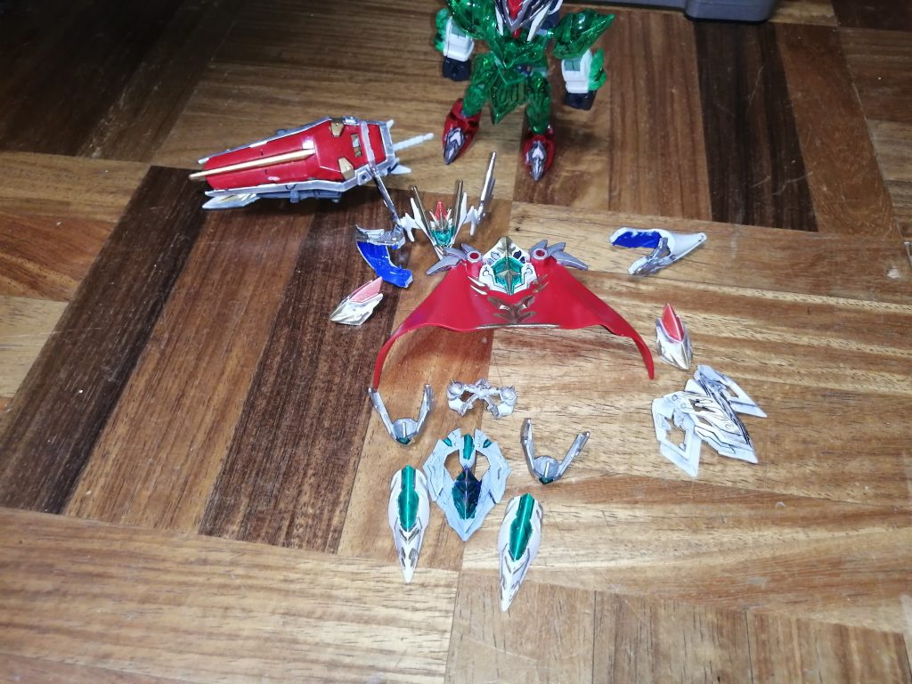 追加装備としてラミネートシールドを追加