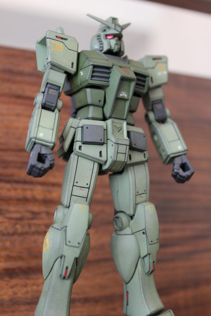 写真も昔使っていた一眼レフを取り出して撮影しました。ピントが合わず大変でした。