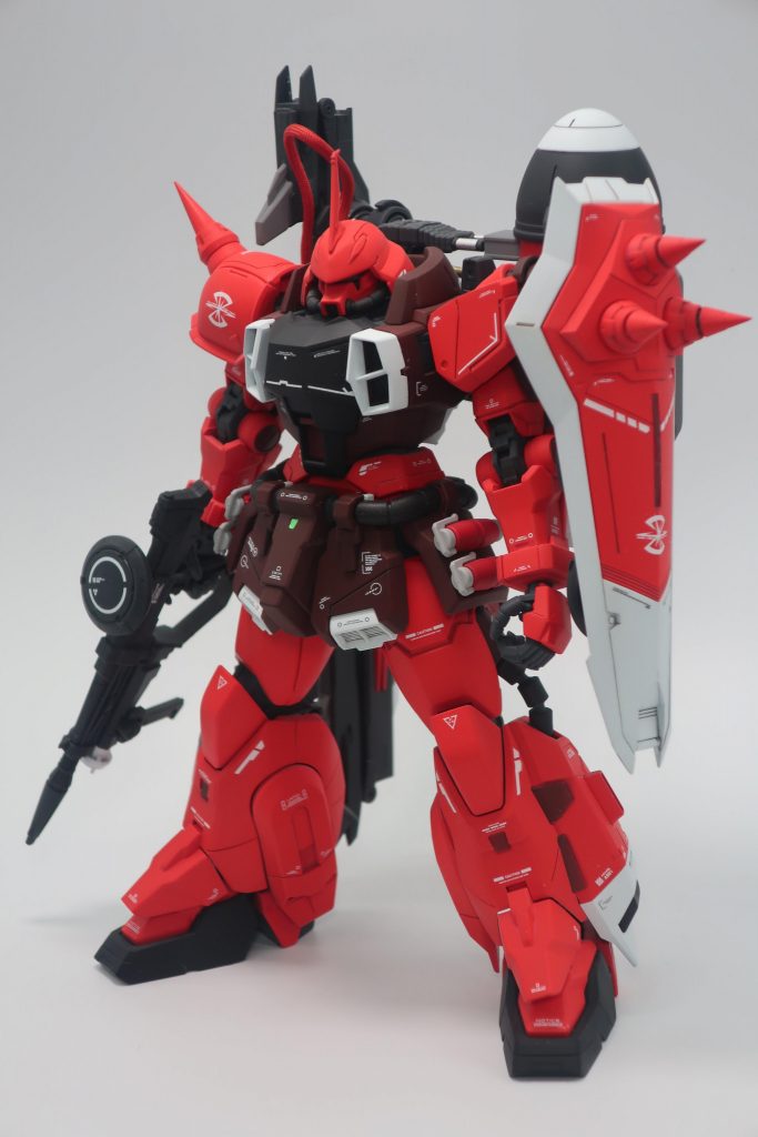 全体のシルエットが好きな機体なので、次に作る機会があったら、重武装化したいと思います。