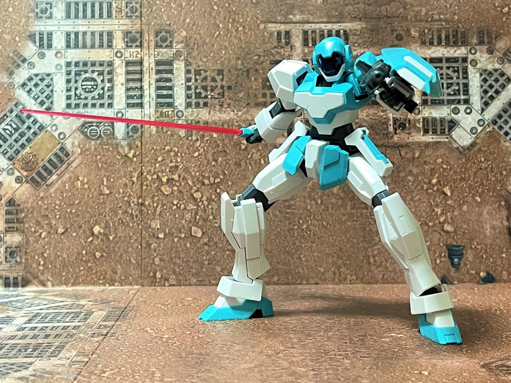 脚部も、AGE-1よりもシンプルな構造とスラスターの設置が必要なことが判明し、制式機では独自のものが開発されている。( 。・v・。)ノ 以上、最後までご覧いただき、ありがとうございました♪