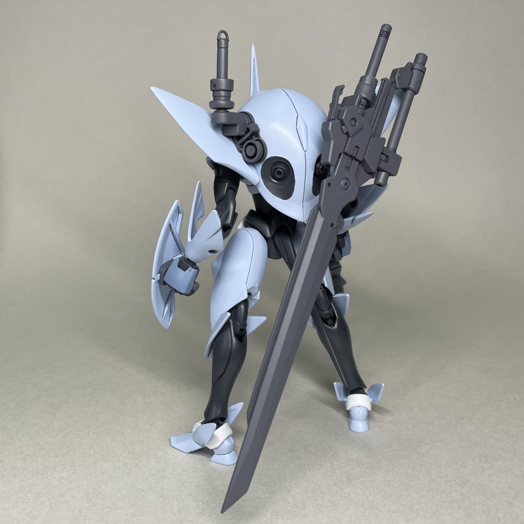 通常装備 うしろ　ファルシアのような機体支配や、キュベレイパピヨンのようなシステム負荷がかからない機体ということで、機体名のあとに思い付きで「UNLEASHED」と表記しました。