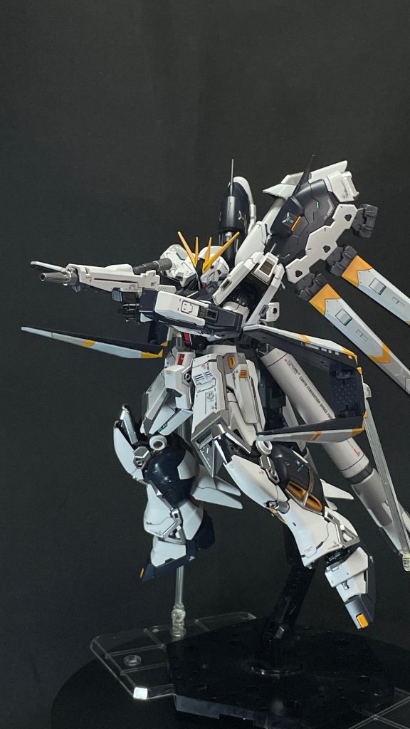 Hi-νガンダム(最終決戦仕様)–5枚目/制作者:Mikazuki0328