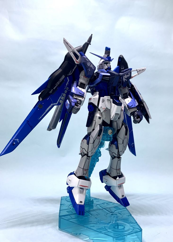 RGディスティニーガンダム–7枚目/制作者：甘食w