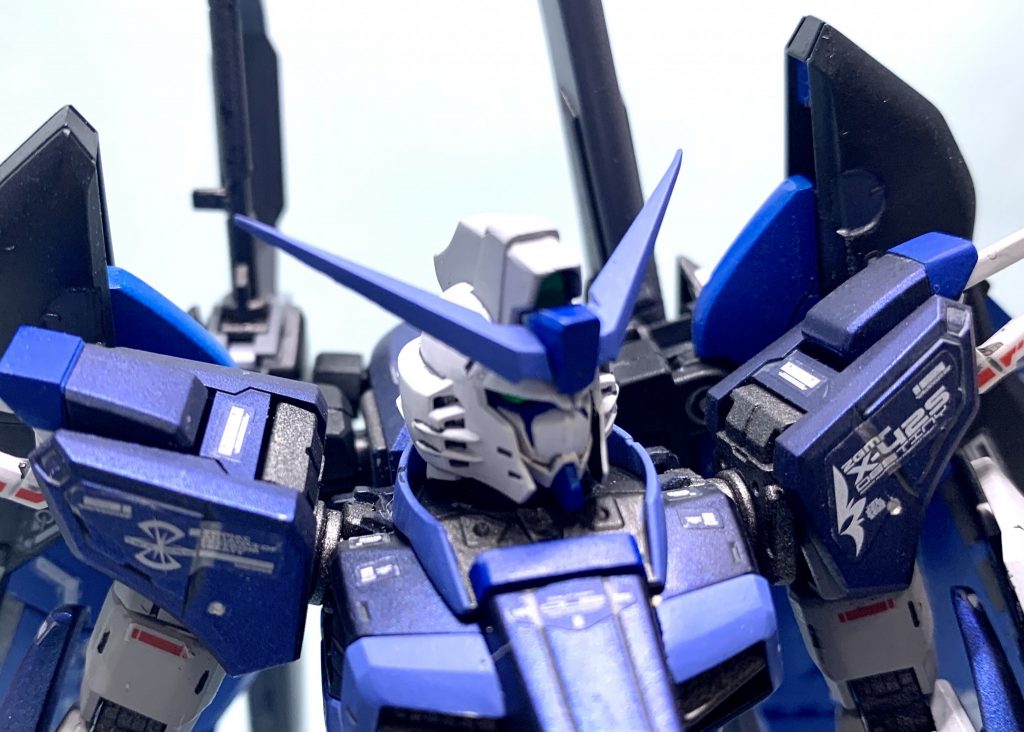 付属のデカールが一部浮いているのが残念