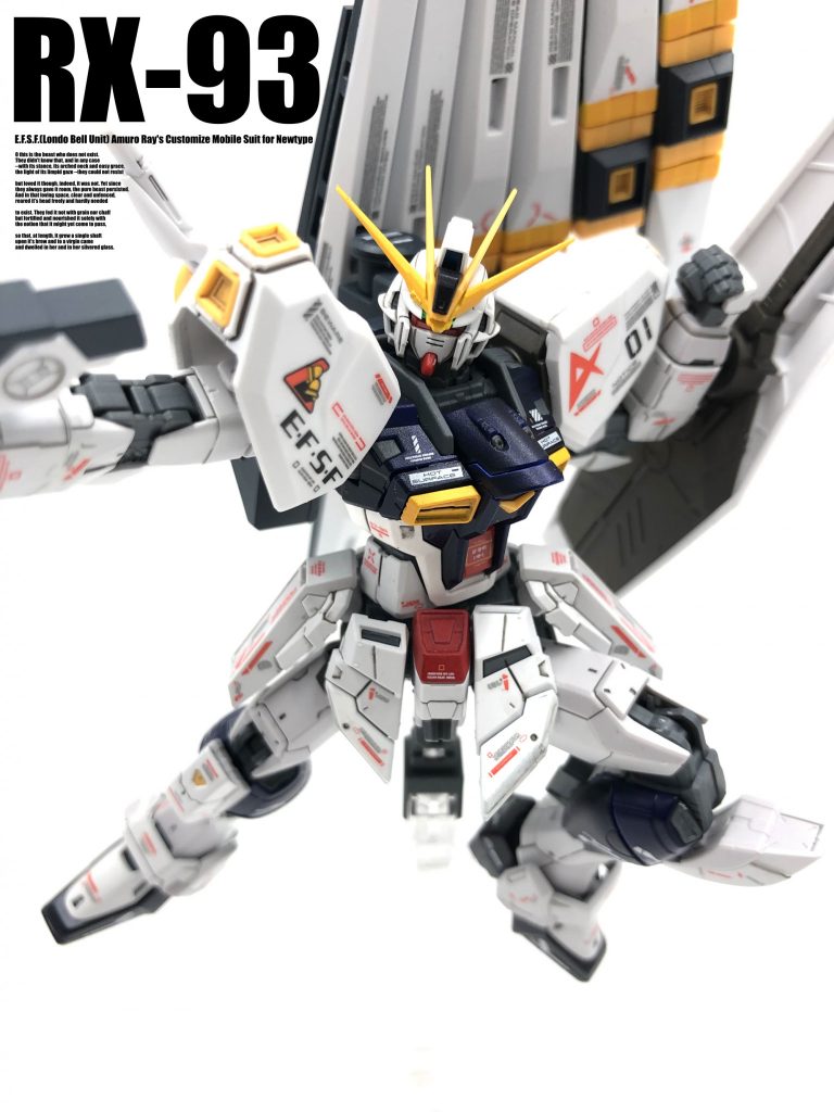 以前に、MGのインパルスガンダムとνガンダムのミキシングで、νガンダムを製作したことがあり、なかなか気に入った出来になった経験があります。そこで、1/144で同じ構成のミキシングビルドを製作しました。スレンダーなインパルスの本体と、大き目なνガンダムの肩アーマーの組み合わせで、インパクトのあるスタイルになります。