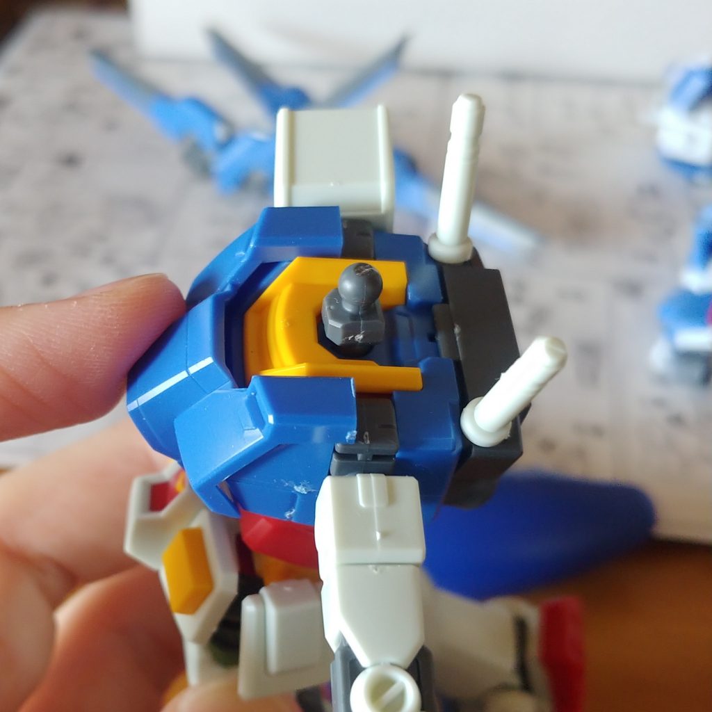 ここ見つけたときスーッとテンションが下がりましたパーツを切る覚悟は中々に重い