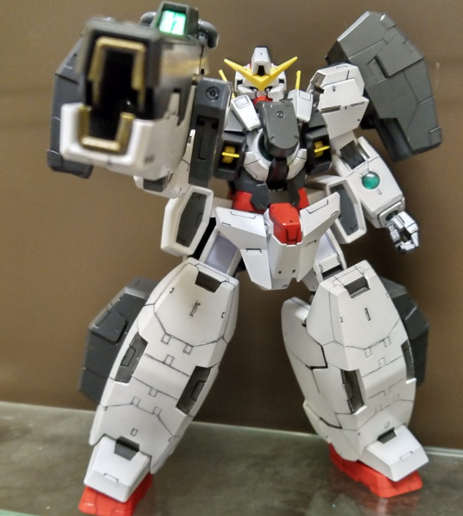 片手保持はキツイです。 