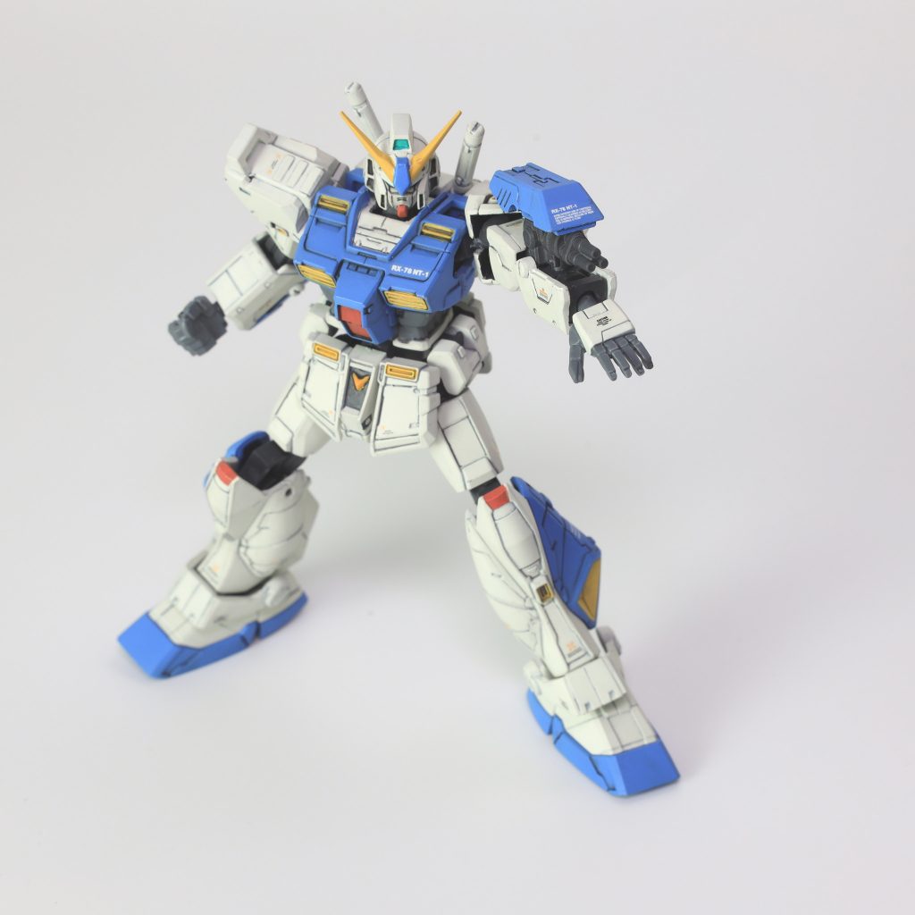 アレックスといえばやっぱりこれ。アレックスのガトリング砲の威力は反則レベルですね(笑)