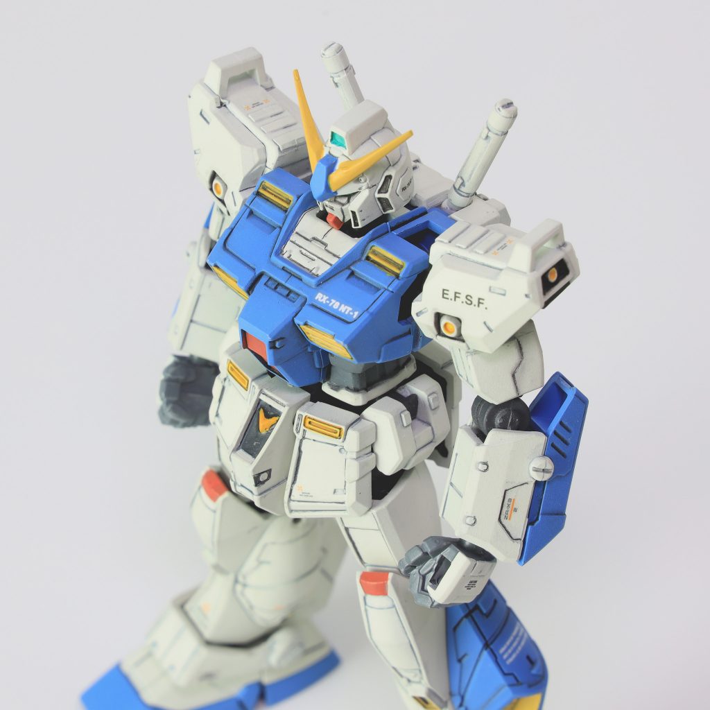 Gフレーム、すごい。上腕部がやたら太かったり、首周りが貧相だったりとちょっとバランスの悪さはありますが、それを補って余りある造形の深さ。素晴らしいです。