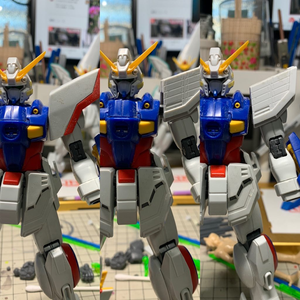 肩の移植MGフレームを基準に肩アーマーの中にはめ込み穴ユニットを追加して旧キット移植に成功