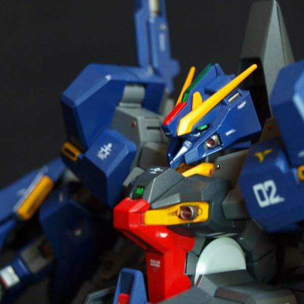 ガンダムTR-6［ハイゼンスレイⅡ］ 高速戦闘形態ブースターパック装備