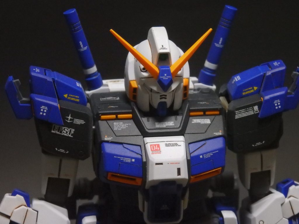 MG ガンダム４号機–3枚目/制作者：@matsmon1