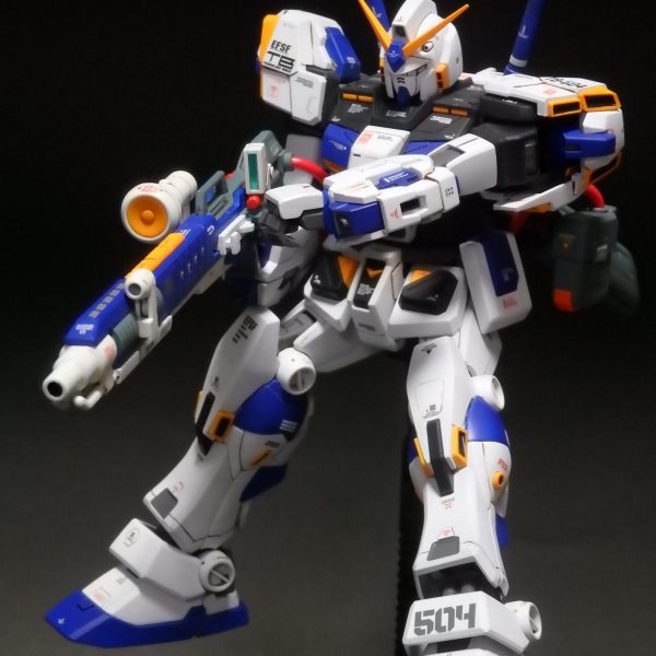 MG ガンダム４号機