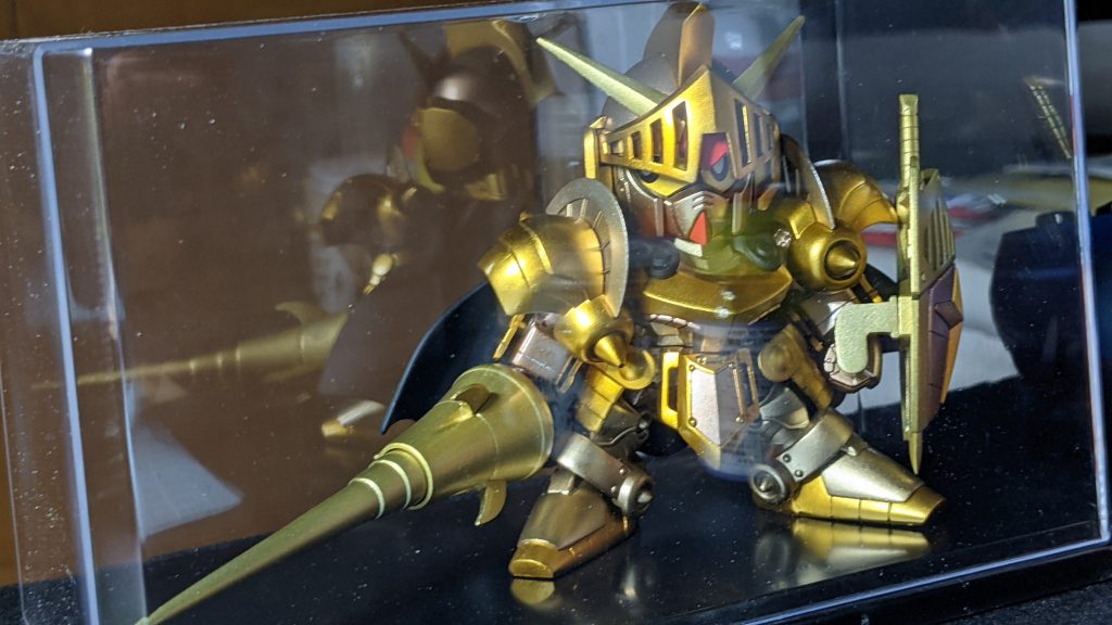 武器と盾はタミヤのリーフゴールドです。