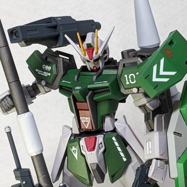 EG ストライクガンダム