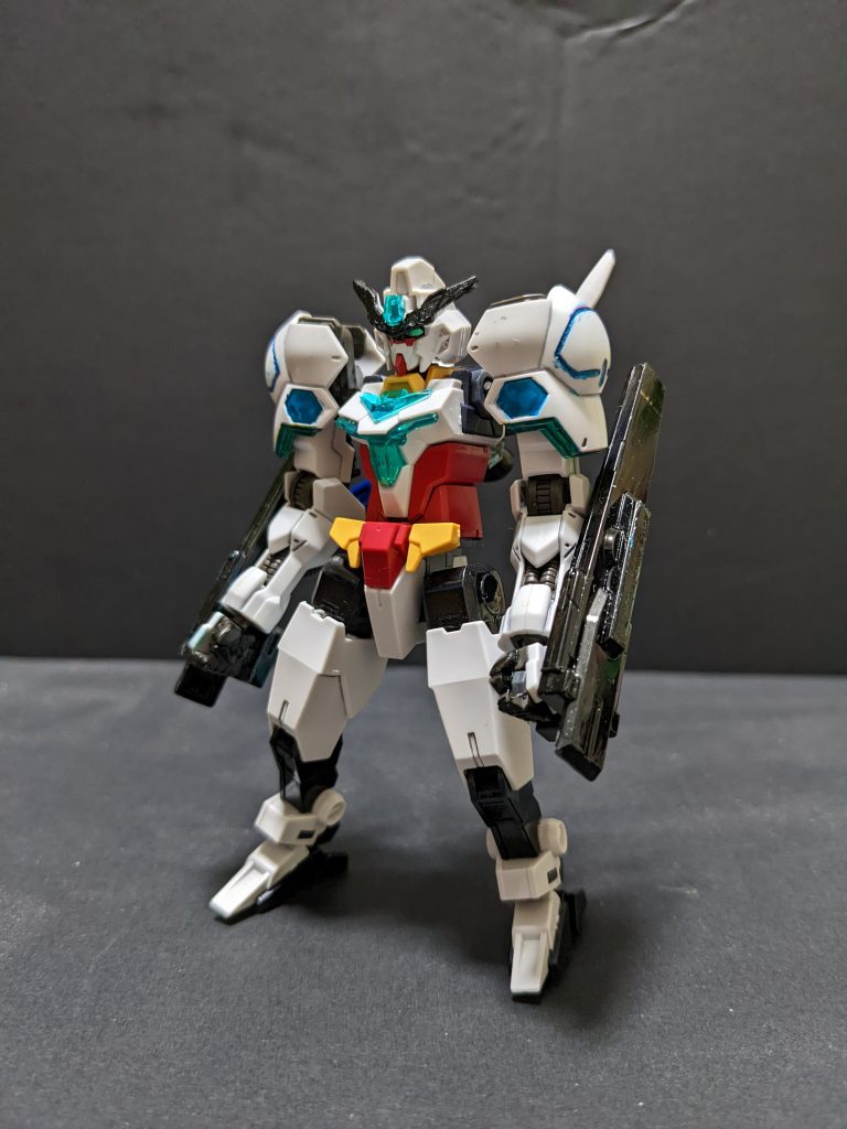 メイン武装GNビームライフル…対ビームコーティングされており、ビームシールド兼ビームライフル相手の懐に潜り込み、トンファーのように扱い戦う。後は、背中にマウントされたビームサーベル