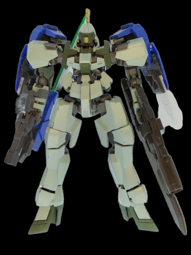 グレイズ、グレイズリッター、鉄血オプションセット、ダブルオーのパーツを使っています。塗装部分はガンダムマーカーのMSVセットとゴールドの色を使用しました。今回は塗装見本(自分用)に作ったものを企画の為に発掘してきたので設定やシールなどはありません。(ガンマカMSVセット発売後すぐに発色を確かめるために作成したものです)