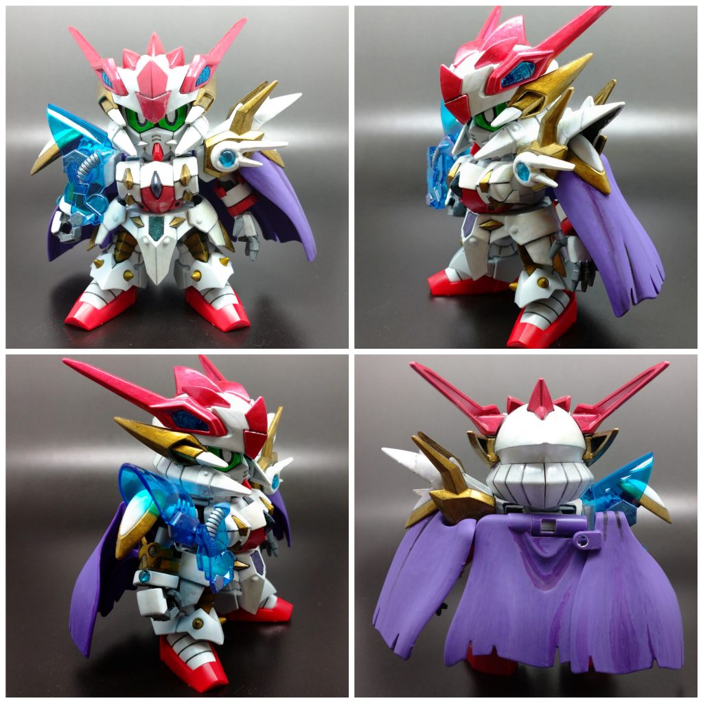 鎧の赤部はメタリックレッドに。マントは鎧にあわせて、パープルにしました。