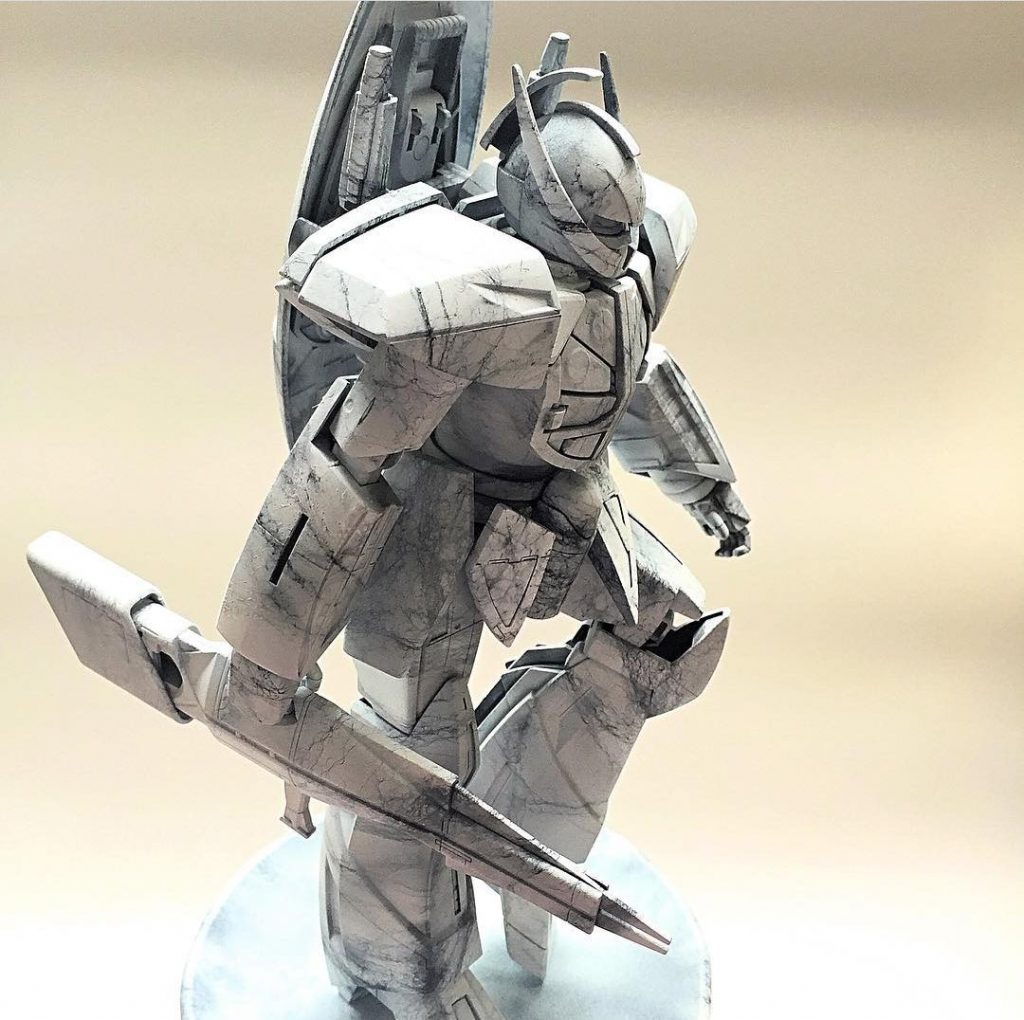 ターンエーガンダム石像–3枚目/制作者：るりり