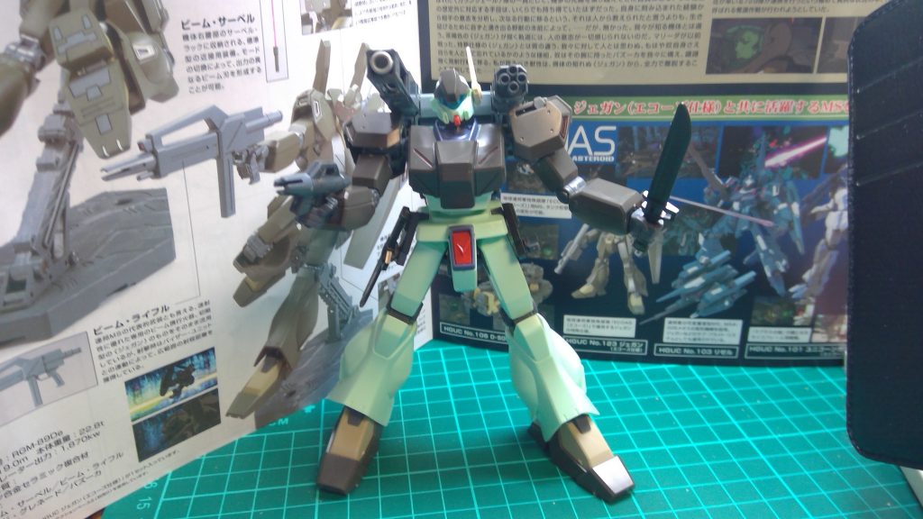 ジムのスプレーガンとブラックライダーのヒートブレード装備版